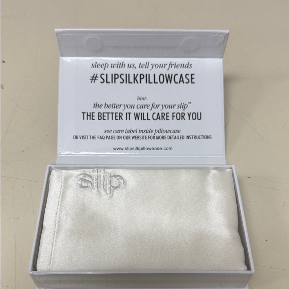 slip The Original Queen Pure Silk Pillow Case White - Picture 2 of 2